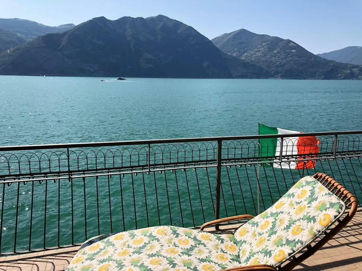 Apartment Fides On The Lake Marone Italy